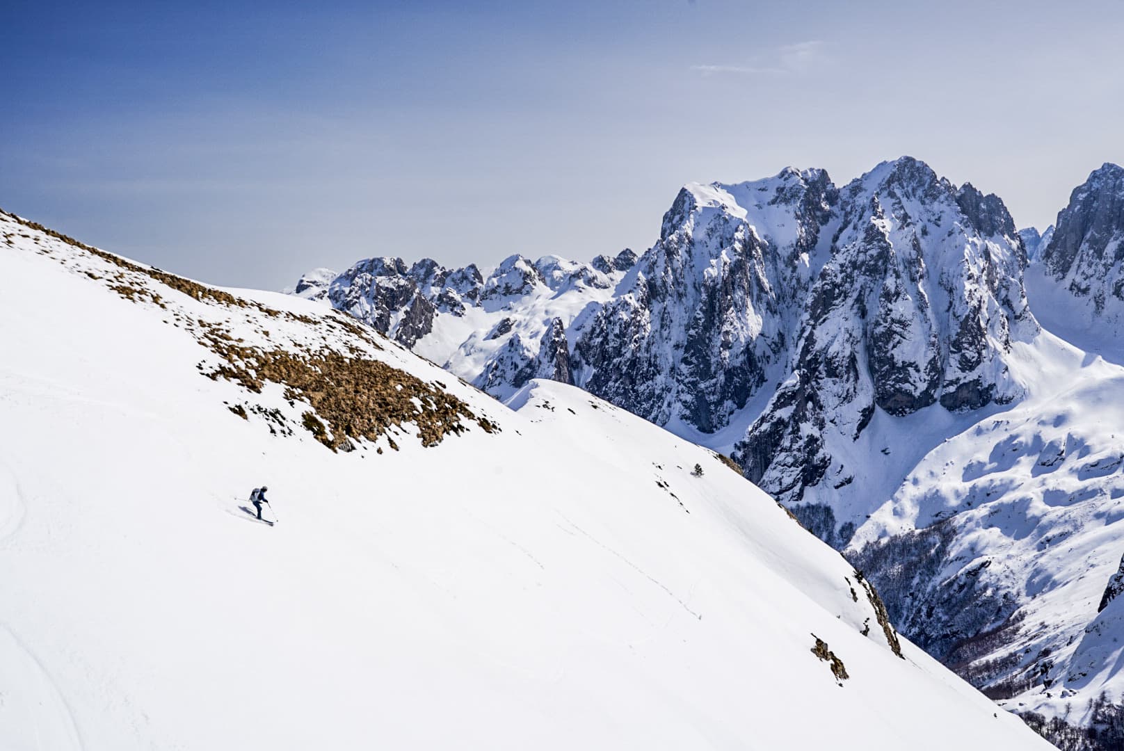 MONTÉNÉGRO 2026<br><span id='secondary-title' style='font-size:28px;line-height:34px;color:#fff!important;font-weight:300;display:block;padding-top:34px;'>Skier les frontières des Prokletije</span>