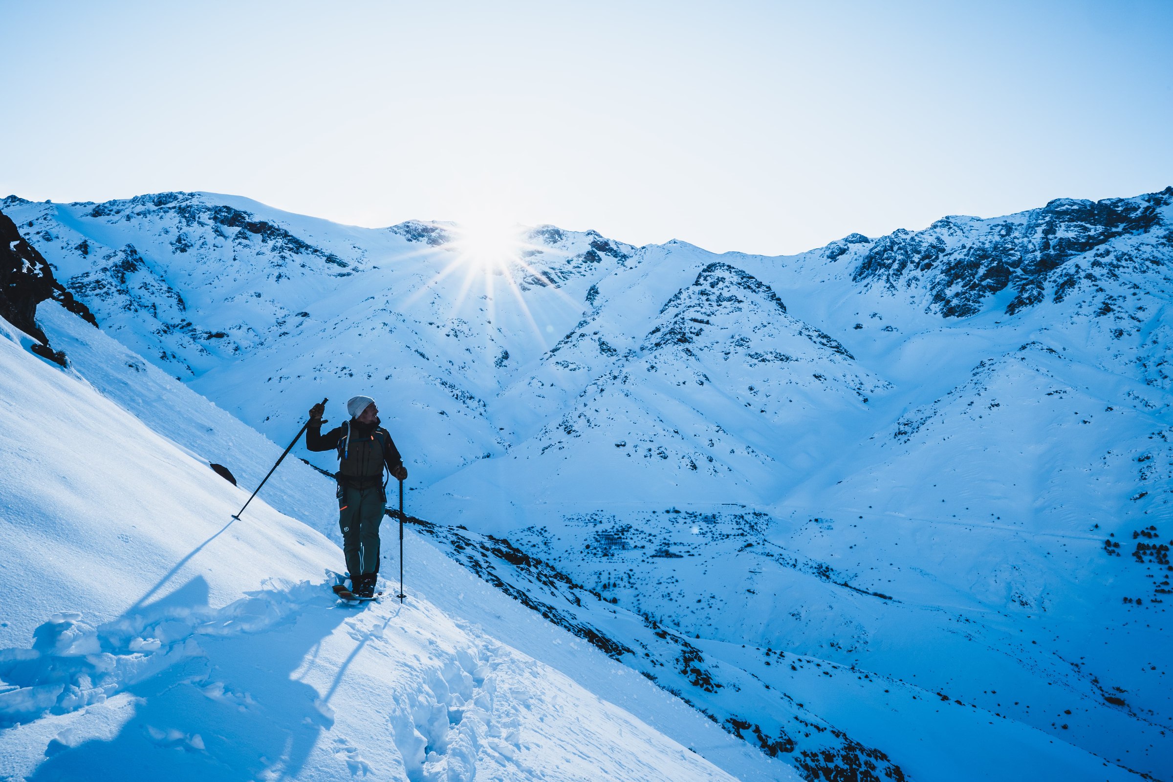 Vallee et pentes du haut atlas dans le massif du Toubkal, Haut Atlas marocain