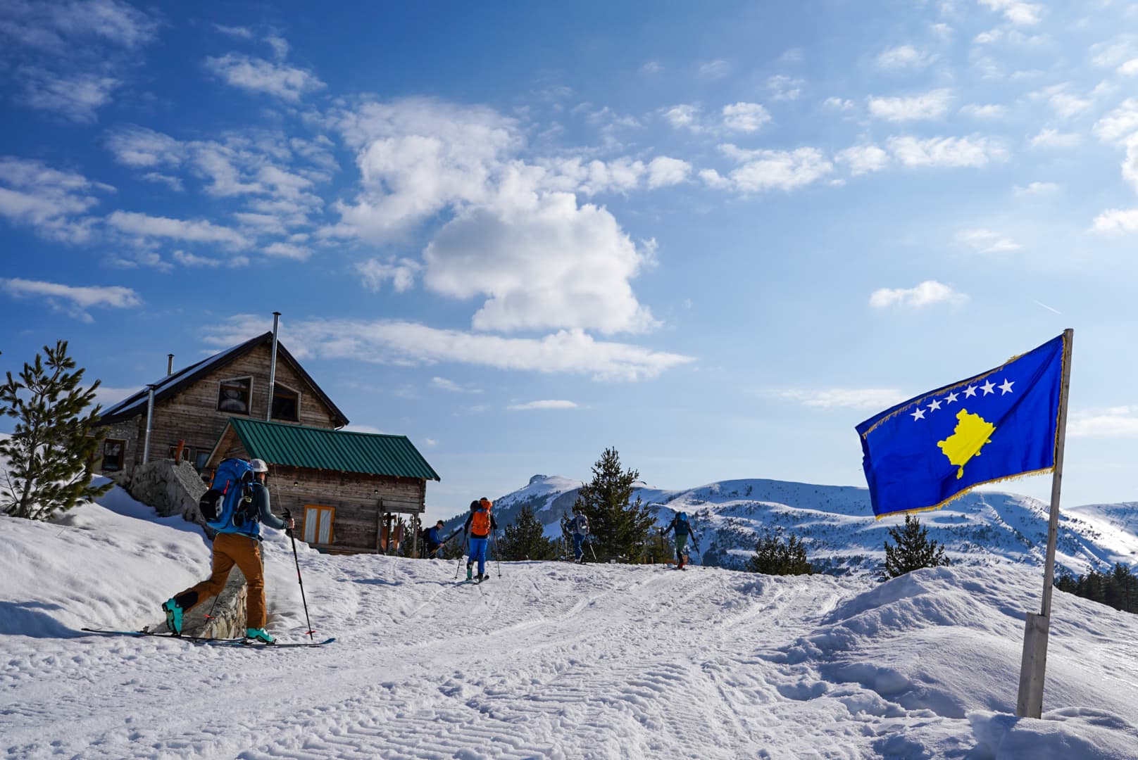 Traversée à ski des Prokletije, entre Albanie, Monténégro et Kosovo.